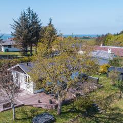 Lovely Home In Struer With Kitchen