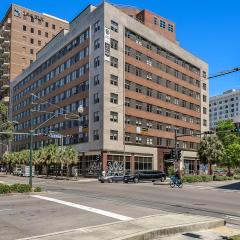 Stylish Condo with Game Room in New Orleans