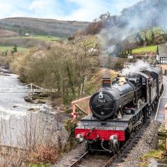 Berwyn Stationmasters House - Hw7641