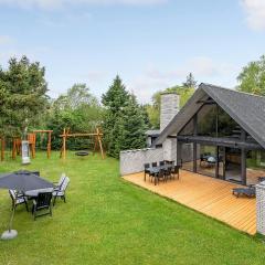 Two-Bedroom Holiday Home In Vaggerlose