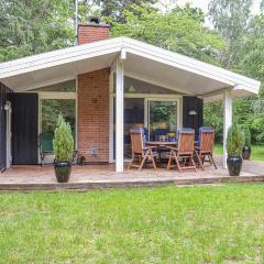 Beautiful Home In Gilleleje With Kitchen