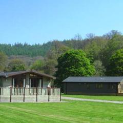 Peel Lodge - Parmontley Hall Lodges