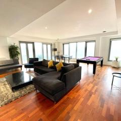 Newcastle Penthouse - Sleeps 8 - City Centre - Free Parking - City Views