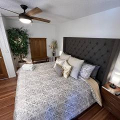 Spacious, Cal King Bed, Sleeps 6, Full Kitchen