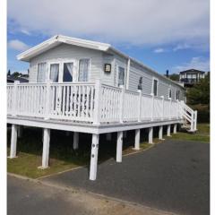 A spacious and beautifully presented 2 bedroom holiday home