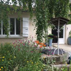 Le Gite du Petit Renard: A Tranquil Gite with pool