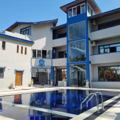 Dhammika Beach Palace