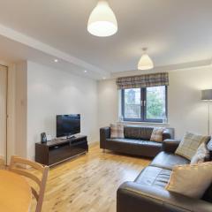 *Amazing Location!*In heart of the City. 2BR & Cot