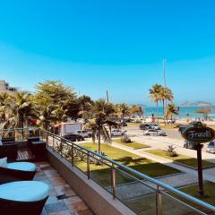 Pé na areia! Apart hotel com vista para o mar e lazer completo! Front beach apartment with ocean view and amenities!