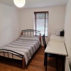 Luton, LU3 Double Ensuite room