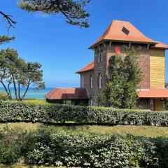 Le colombier, villa vue mer accès plage 300M