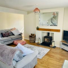 Entire 2 bed cottage - Llangwm