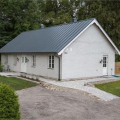 Beautiful and cosy house near the lake