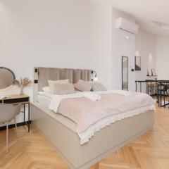 Praga Duplex Apartment Premium Warsaw by Renters