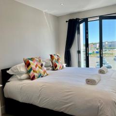 Margate Main Sands With Sea views Central Location Sleeps 6