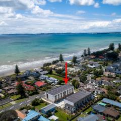 Coastal Paradise - Orewa Holiday Home