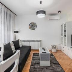 Cozy Apartment In Rijeka With Wifi