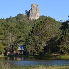 Encantadora Cabaña del Lago - Parque La Pirámide