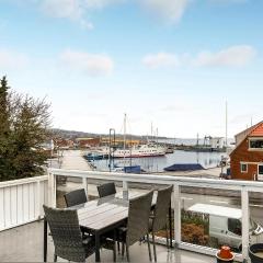 Gorgeous Apartment In Allinge With Wifi