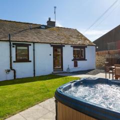 Cannich Cottage at Parbroath Farm