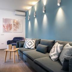 Sapphire Apartment In The Center Of Bucharest