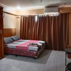 Comfortable Room by HHH PROPERTY