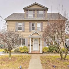 Charming Mamaroneck Home about 22 Mi to Manhattan