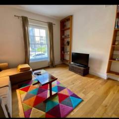 Fab location 2 bed garden flat camden