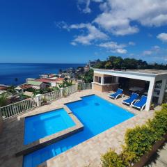 Lovely 2 Bedroom Apartment with shared pool