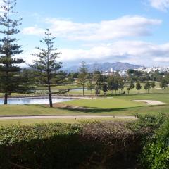 Beautiful Apt with Golf & Lake Views Mijas Golf