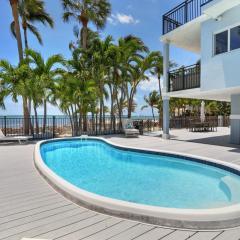 Luxury beachfront home with pool in Islamorada home