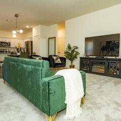 Lavishly Decorated 3-Bedroom Home Near Samsung-Taylor with King-Sized Bed