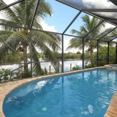 Heated Pool and Spa, Sleeps 6 - Villa Cayman