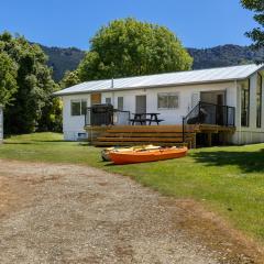 Cobham Crib - Anakiwa Holiday Home