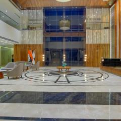 DNT Plaza