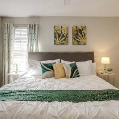 King Bed✶Fast WiFi✶4K TVs✶Wash & Dyer✶Fitness+Pool #299