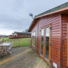 Chalet Loch Leven Lodge 4 by Interhome