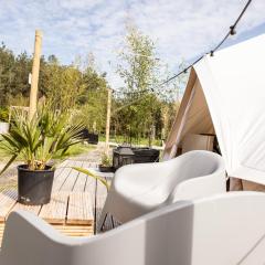 Glamplodge met privé sanitair