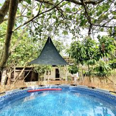 Le Camptainer, Glamping Eco Farm Stay