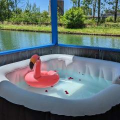 Cottage flottant jacuzzi privé en option gamme supérieure