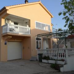 Apartments with parking space Grebastica, Sibenik - 13978