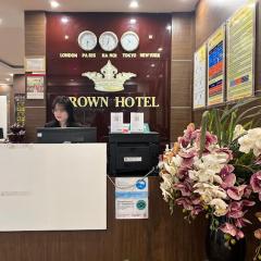 Khách sạn Crown - Gần đại học Nông Lâm TN