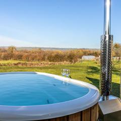 Kingston Black, Apple Tree Glamping, Nr Wells