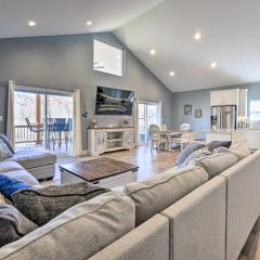 Waterfront Home on Lake Milton Dock, Hot Tub