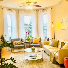 Sunny, Spacious, 3BR 1BA Davlin INN Chicago