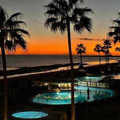 Sonoran Sea Resort BEACHFRONT Condo E203