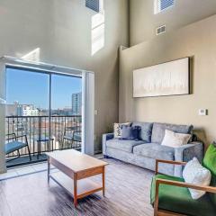 Space for 8 Near Downtown Easy Walk to UT Campus