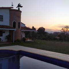 Casa de Campo EL LAGUITO - Mesa de los Santos