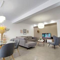 Koroni House
