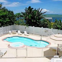 Private Estate Pool Ocean View 20 minutes to Key West